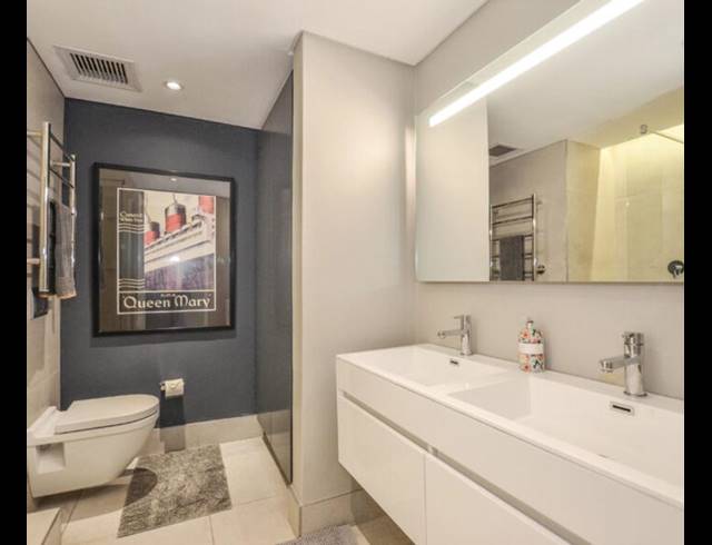 3 BEDROOM APARTMENT FOR SALE IN DOLPHIN BEACH